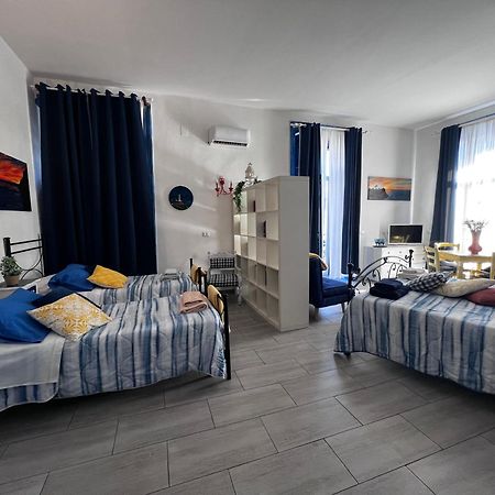Suites Giudecca Napoli Ngoại thất bức ảnh