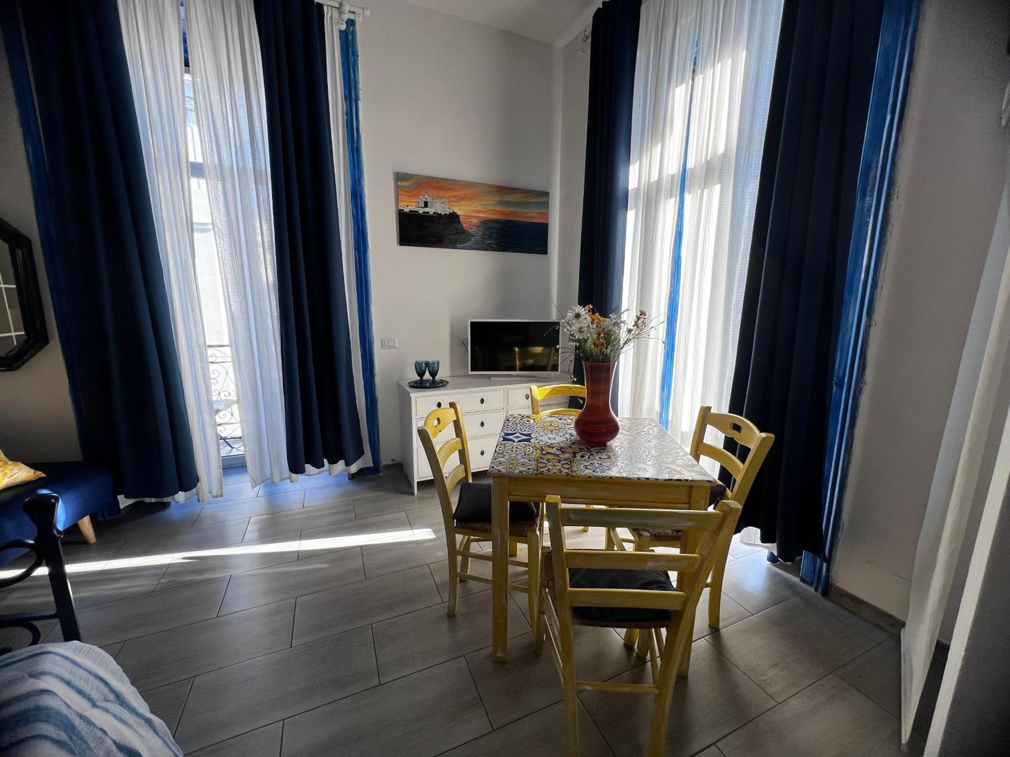 Suites Giudecca Napoli Ngoại thất bức ảnh